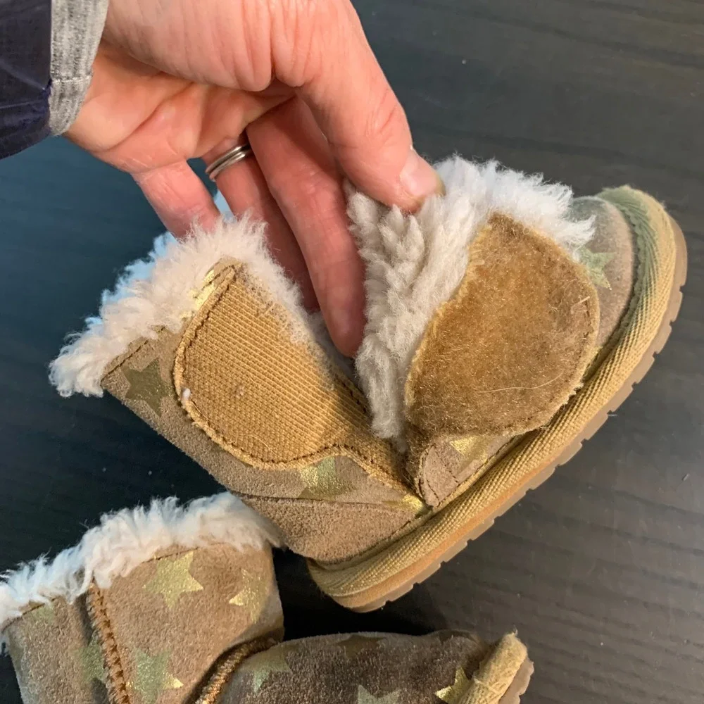 Emu Australia Kids 12-18 Month Star Print‎ Suede Boots Brown Gold Merino Lined